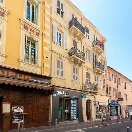 Διαμέρισμα Le Retro Avec Mezzanine En Plein Centre Κάννες